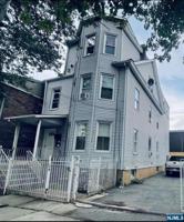 featured image of 44 Garfield Avenue