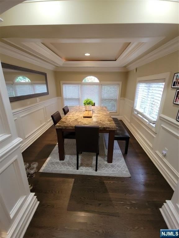 576 Ridgeland Terrace - Photo 5 of 9