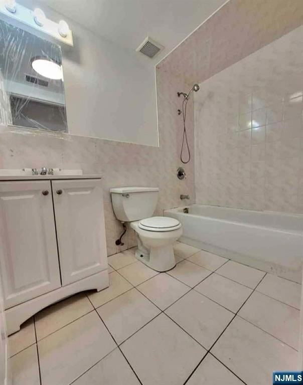 12 Bergen Avenue - Photo 4 of 10