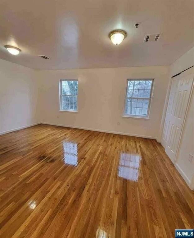 12 Bergen Avenue - Photo 5 of 10