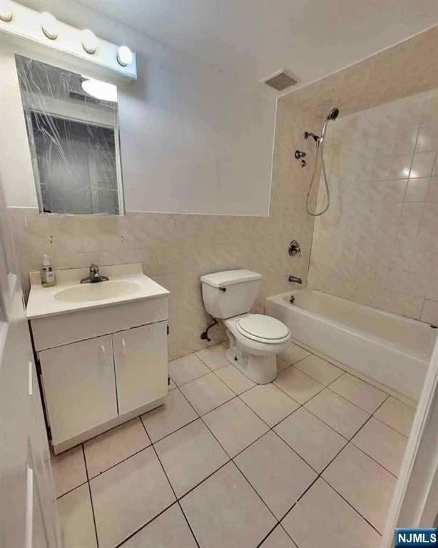 12 Bergen Avenue - Photo 7 of 10