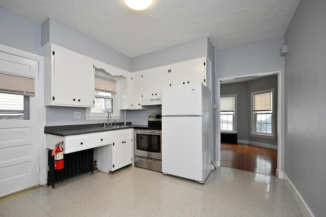 6 Beacon Street #6A - Photo 5 of 17