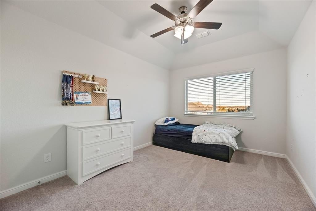 1312 Canary Lane - Photo 7 of 18