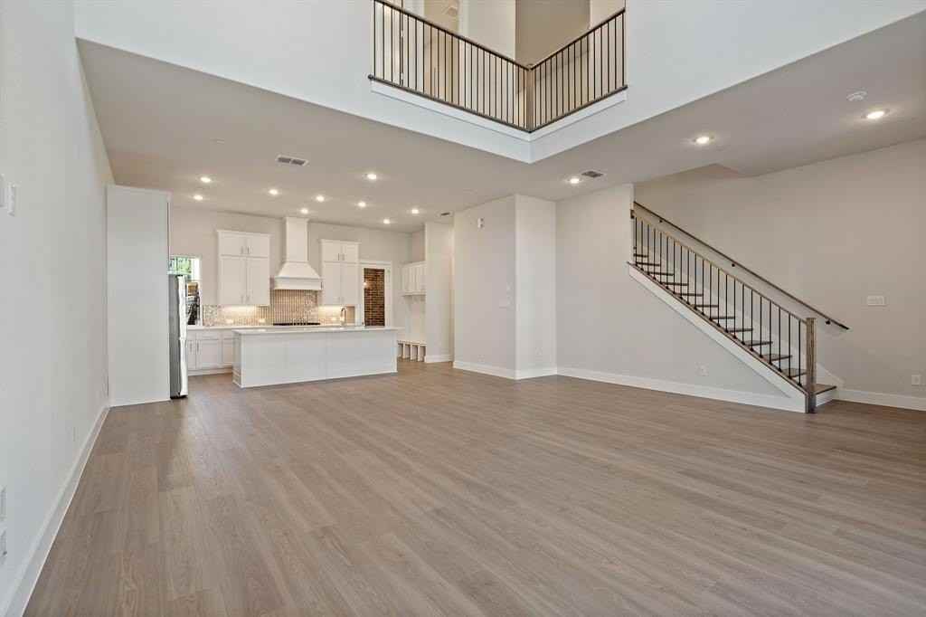 11993 Dahlia Bay Drive - Photo 4 of 30