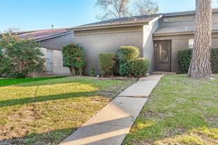 2733 Saint George Pl - Photo 1 of 1