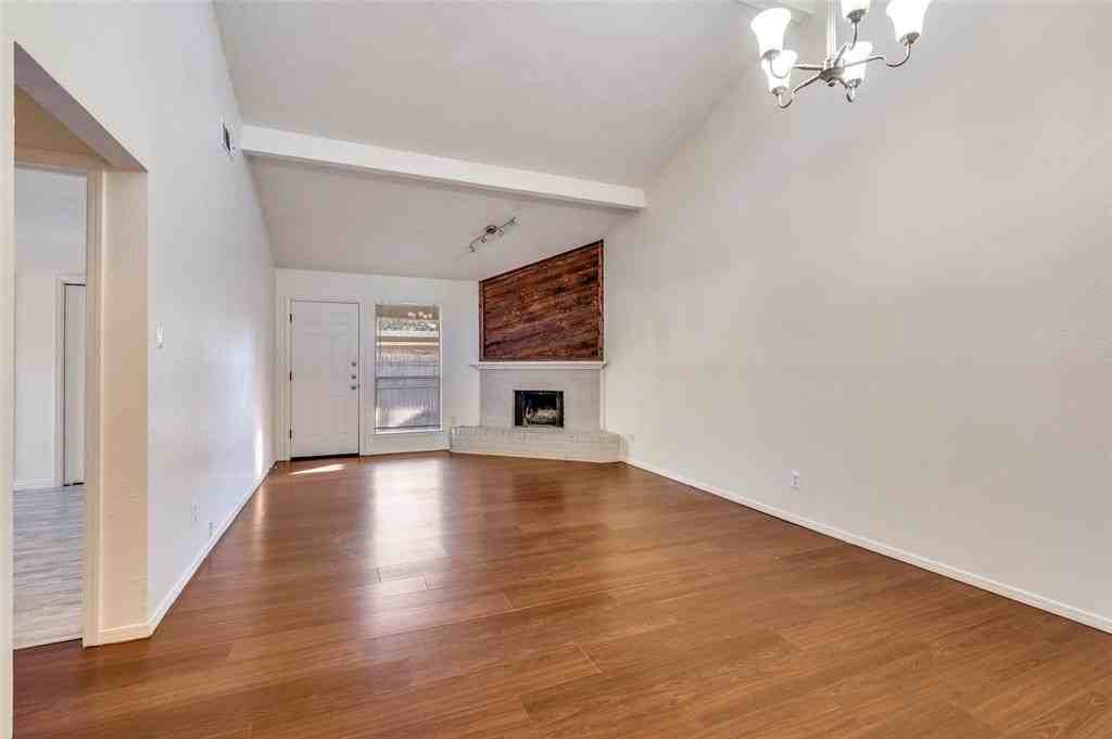 2733 Saint George Place - Photo 3 of 25