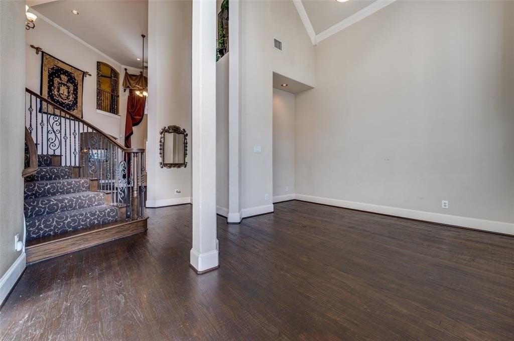 1149 Pedernales Trail - Photo 3 of 16