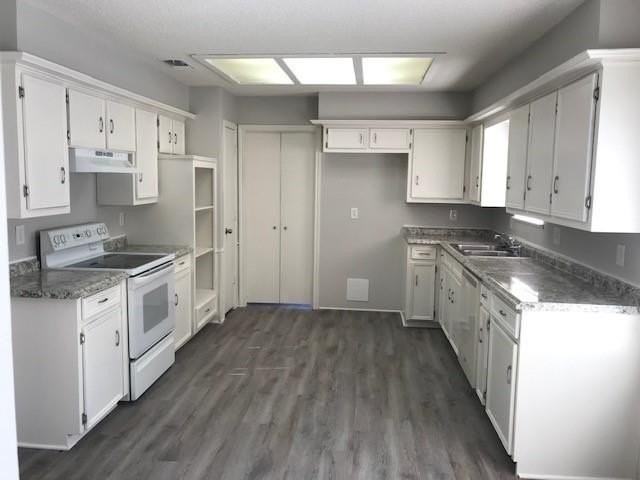 2317 Saharah Drive - Photo 7 of 22