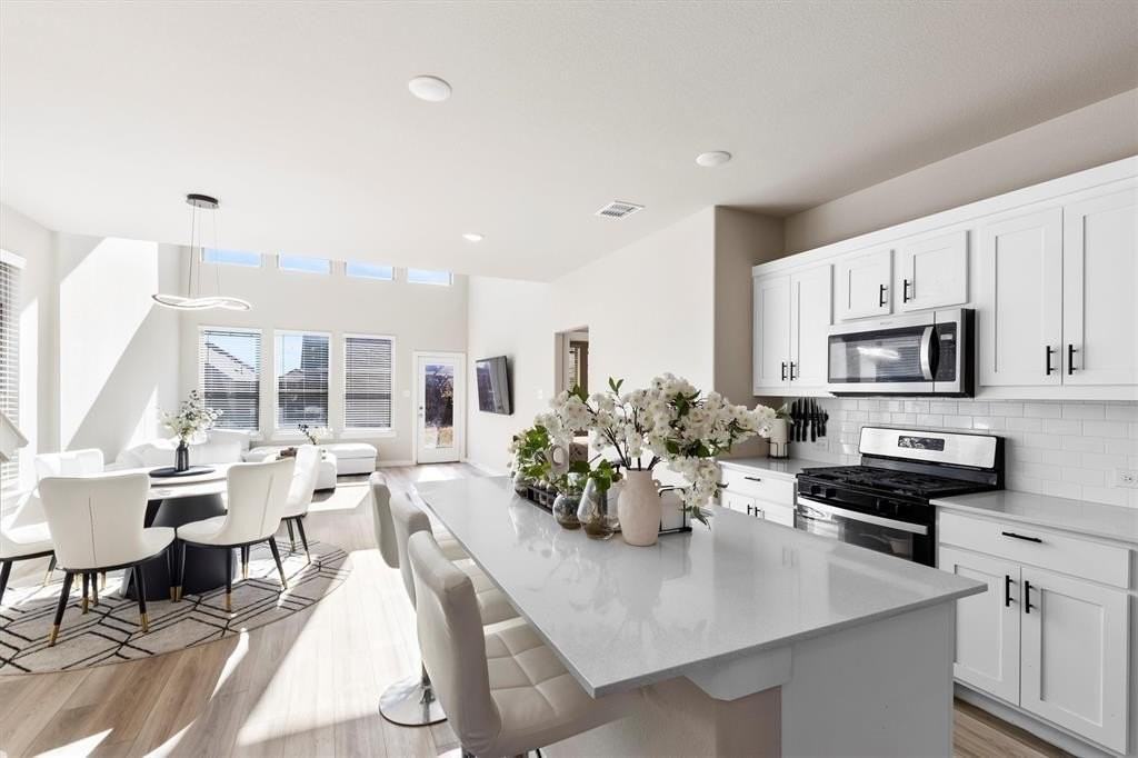 615 Cottagewood Drive - Photo 7 of 25