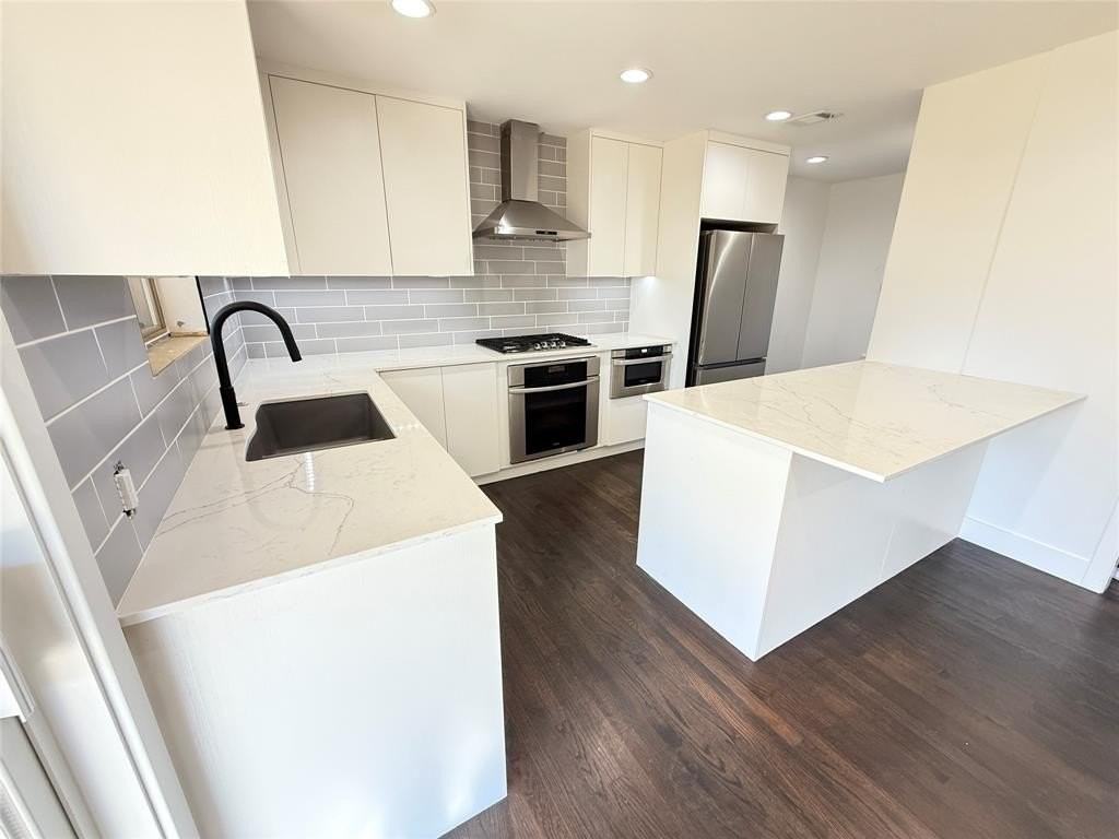 425 Cheshier Road - Photo 4 of 15