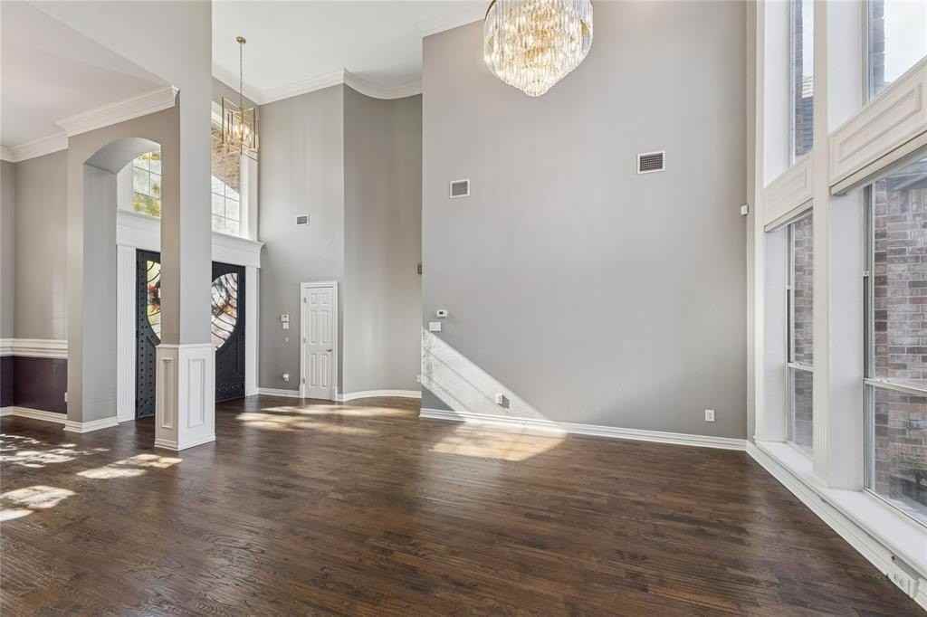 720 Wyndsor Creek Drive - Photo 3 of 40