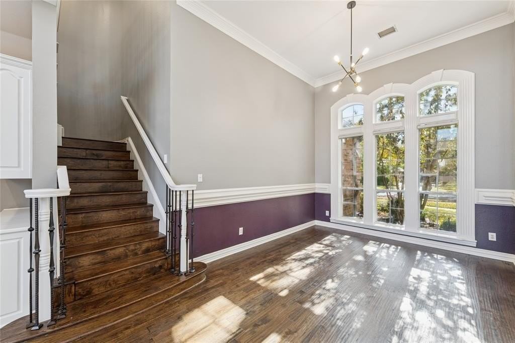 720 Wyndsor Creek Drive - Photo 6 of 40