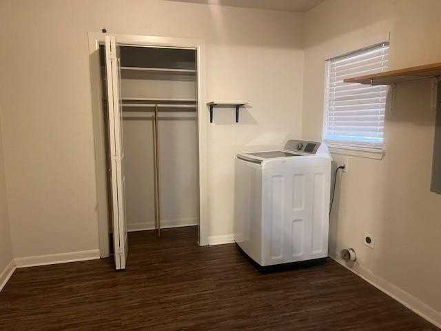 1613 Martel Ave - Photo 6 of 23