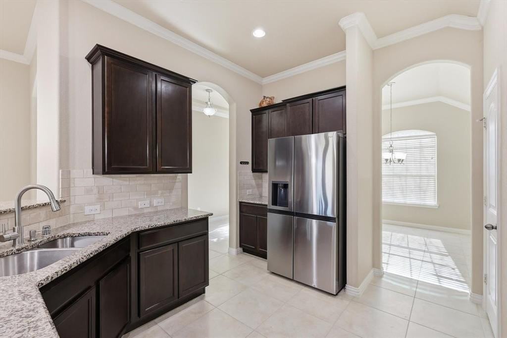 11513 Champion Creek Drive - Photo 7 of 28