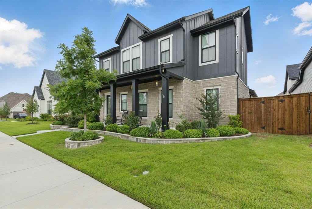 2205 Sandrellan Street - Photo 2 of 39