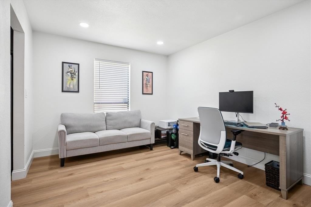 6030 Blue Mist Lane - Photo 4 of 29