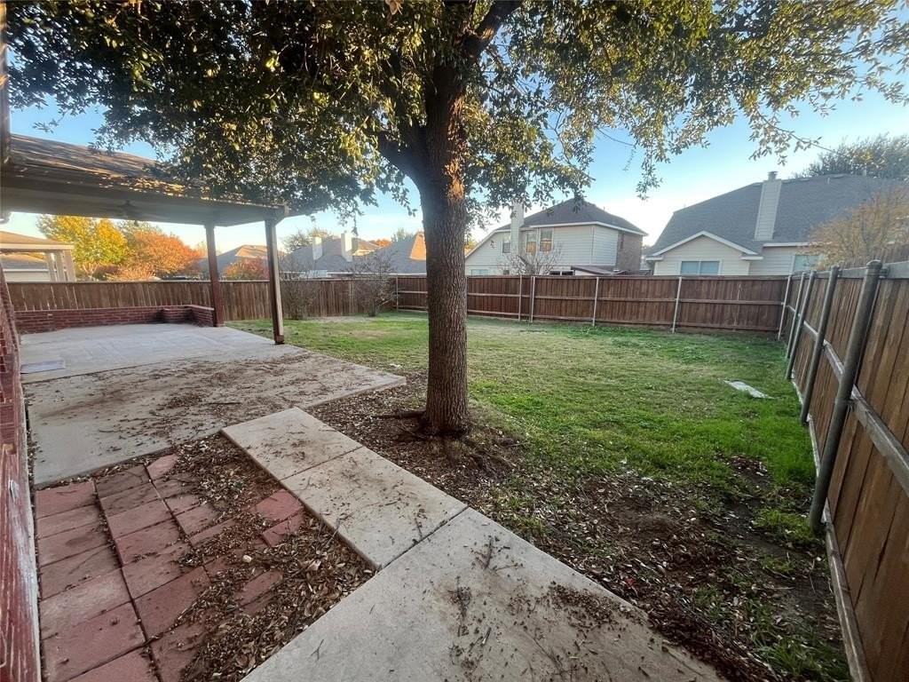 10617 Highland Ridge Road - Photo 5 of 39