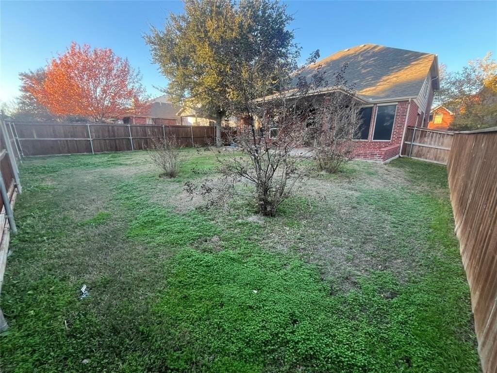 10617 Highland Ridge Road - Photo 6 of 39