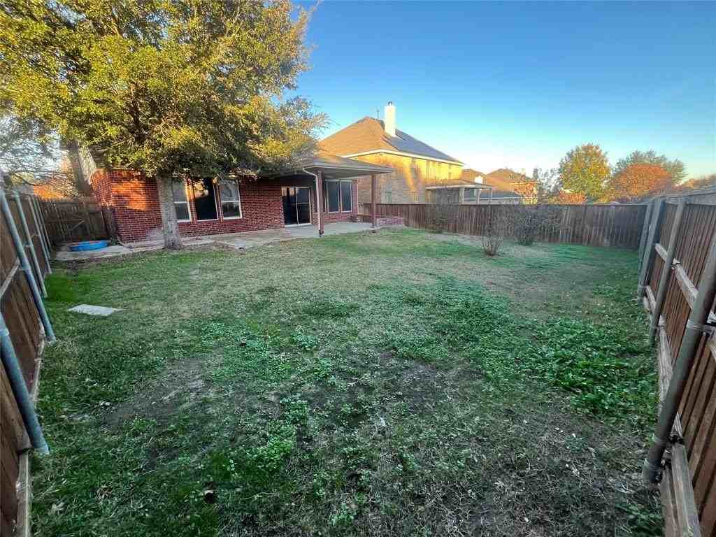 10617 Highland Ridge Road - Photo 7 of 39