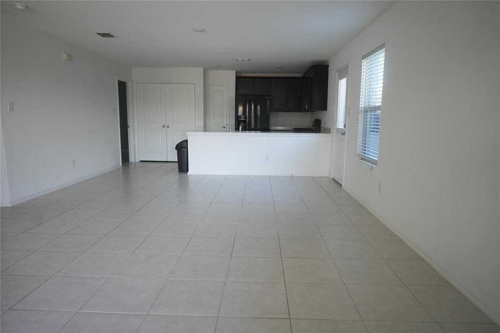 3480 Mildren Bnd - Photo 3 of 16