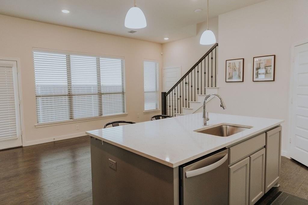 989 Sprangletop Street - Photo 5 of 20