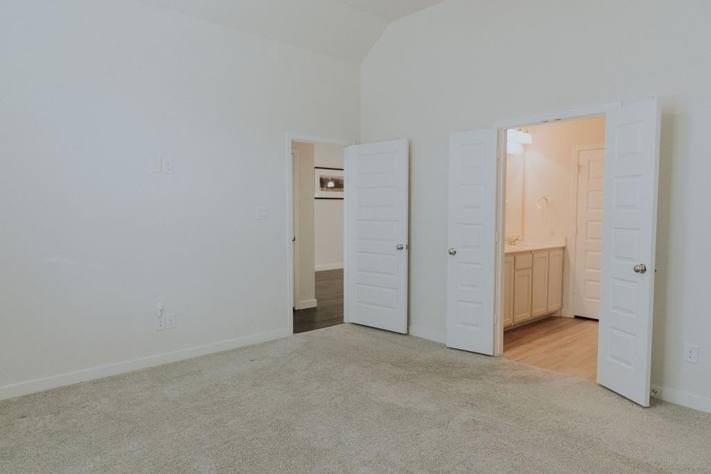 989 Sprangletop Street - Photo 7 of 20