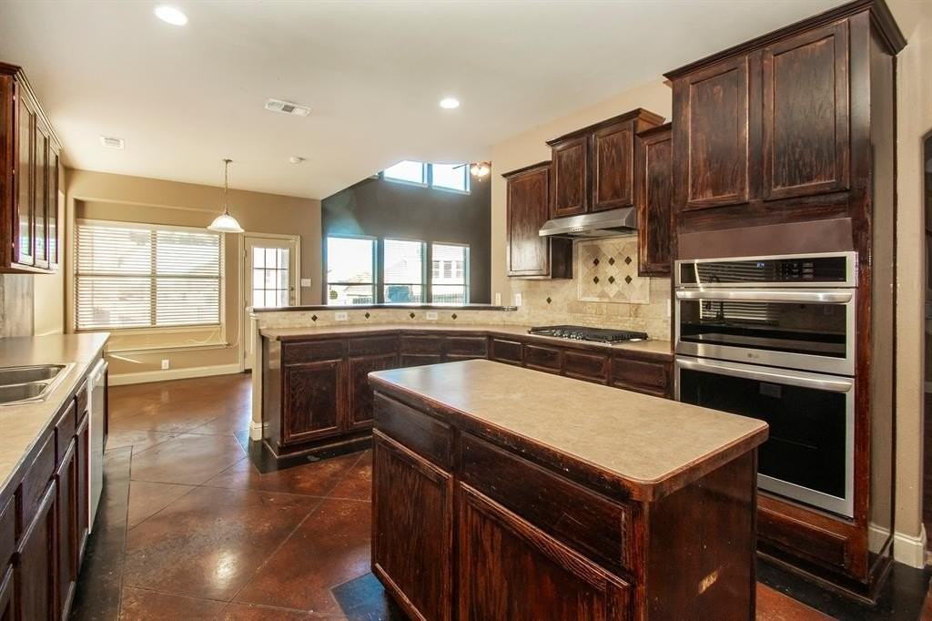 903 Fieldstone Drive - Photo 6 of 27