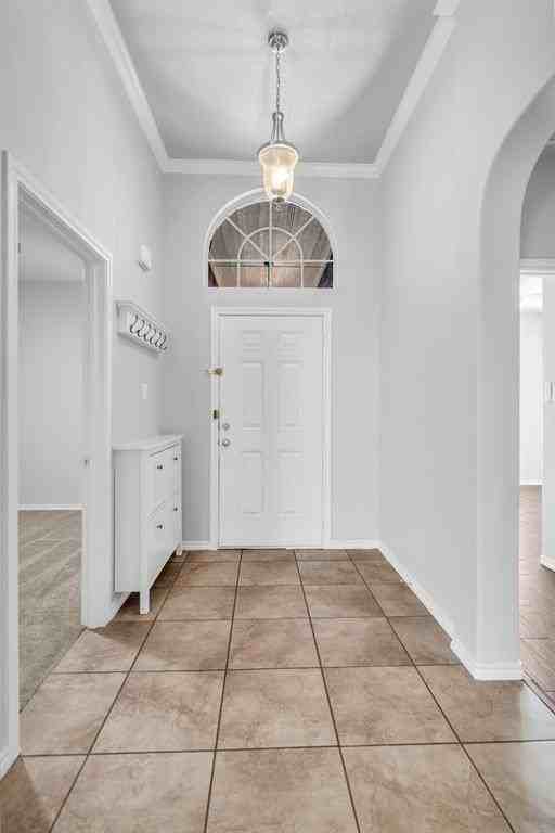 2417 Priscella Drive - Photo 5 of 36