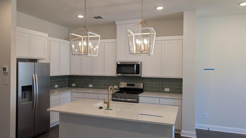 2523 Huxley Mews - Photo 4 of 17