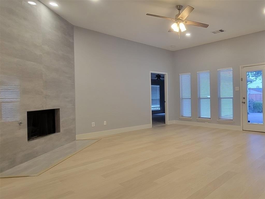 424 Ambrose Drive - Photo 3 of 15