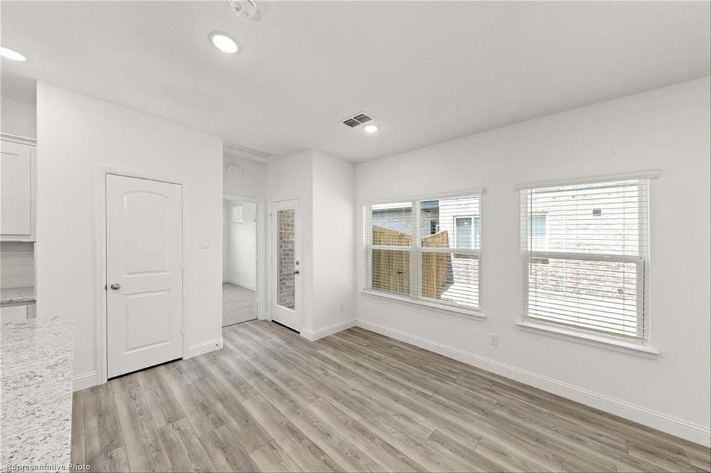 217 Griffith Drive - Photo 5 of 23