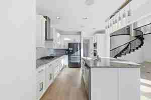 featured image of 11813 Smithton Ave