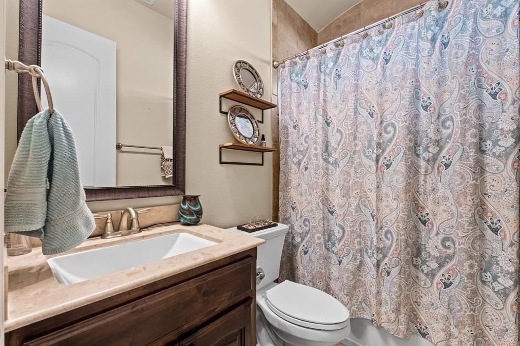 1729 Halifax Street - Photo 4 of 40