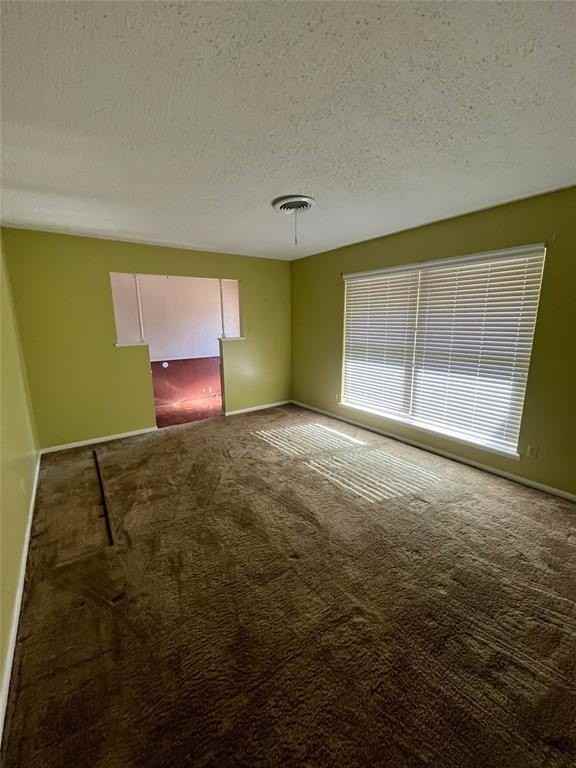 3218 Santa Monica Drive - Photo 7 of 30