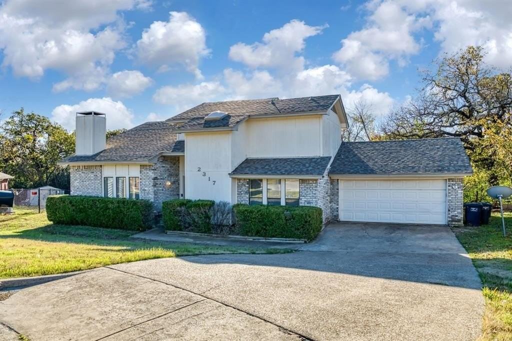 2317 Jenson Cir - Photo 2 of 21