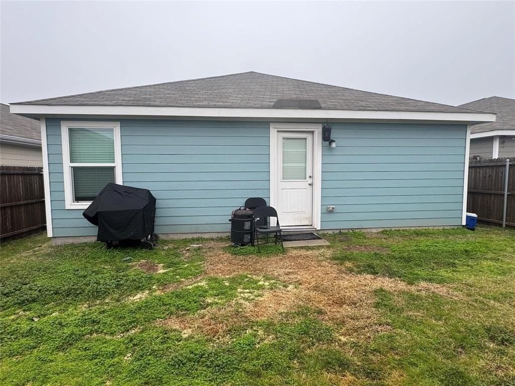 612 Dashwood Drive - Photo 2 of 27