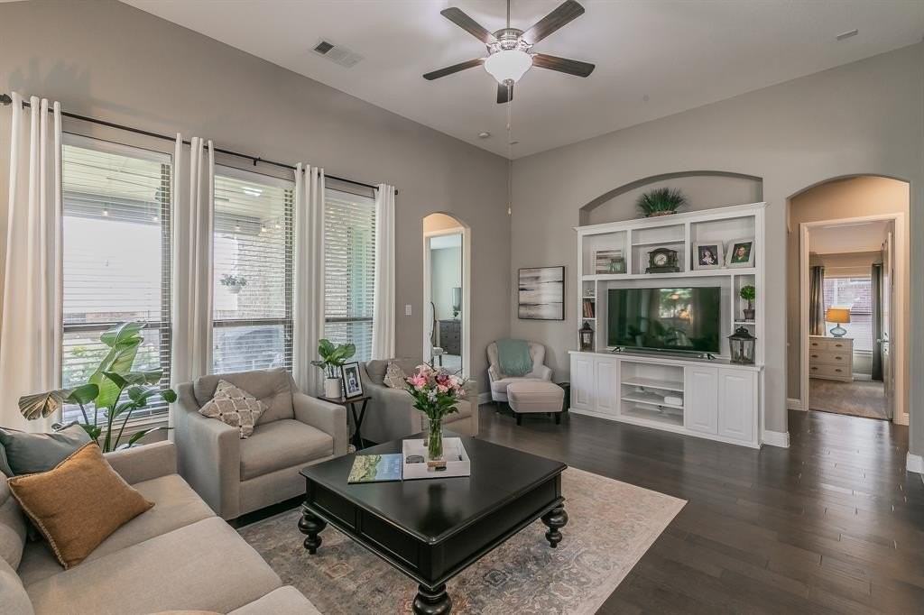 14804 Cedar Flat Way - Photo 7 of 35