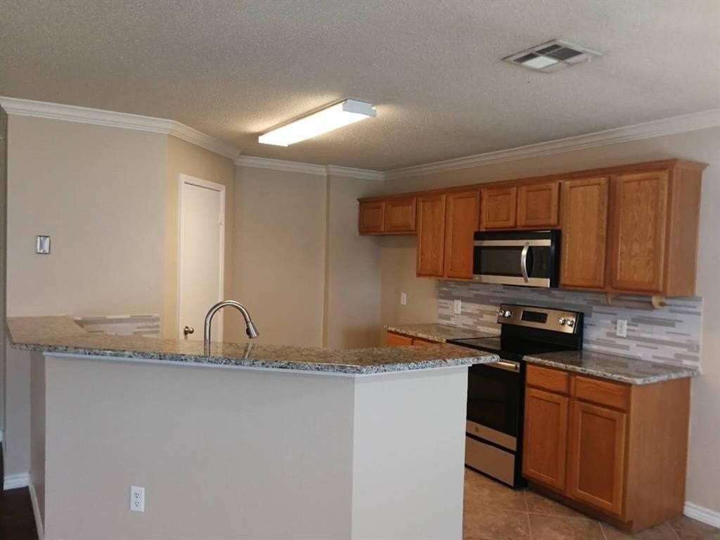 9905 George Washington Drive - Photo 7 of 19