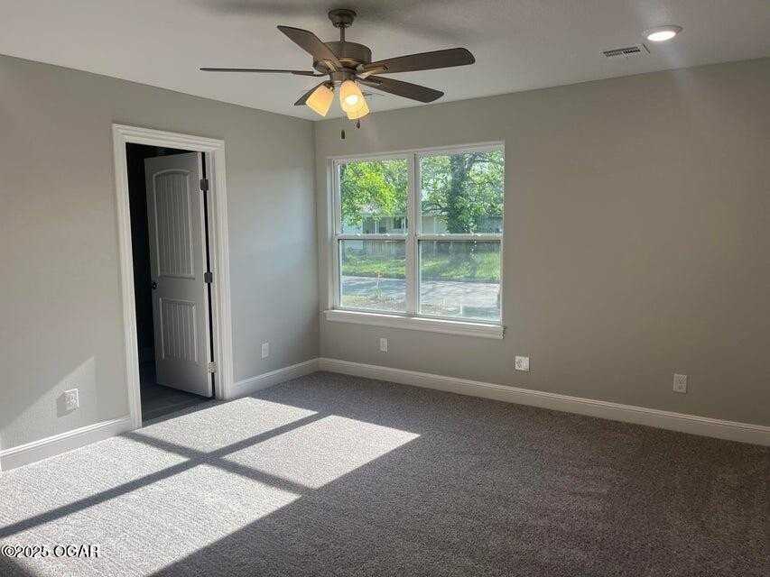 14 S Roane St - Photo 3 of 27