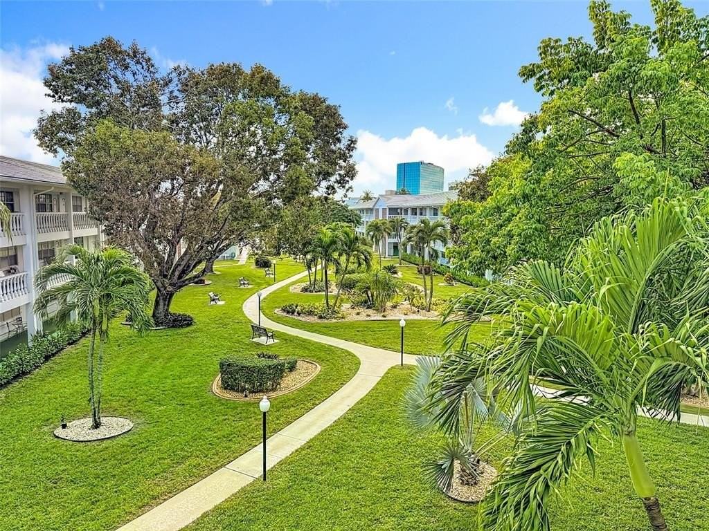 5208 Northeast 24th Terrace #F303 - Photo 6 of 46