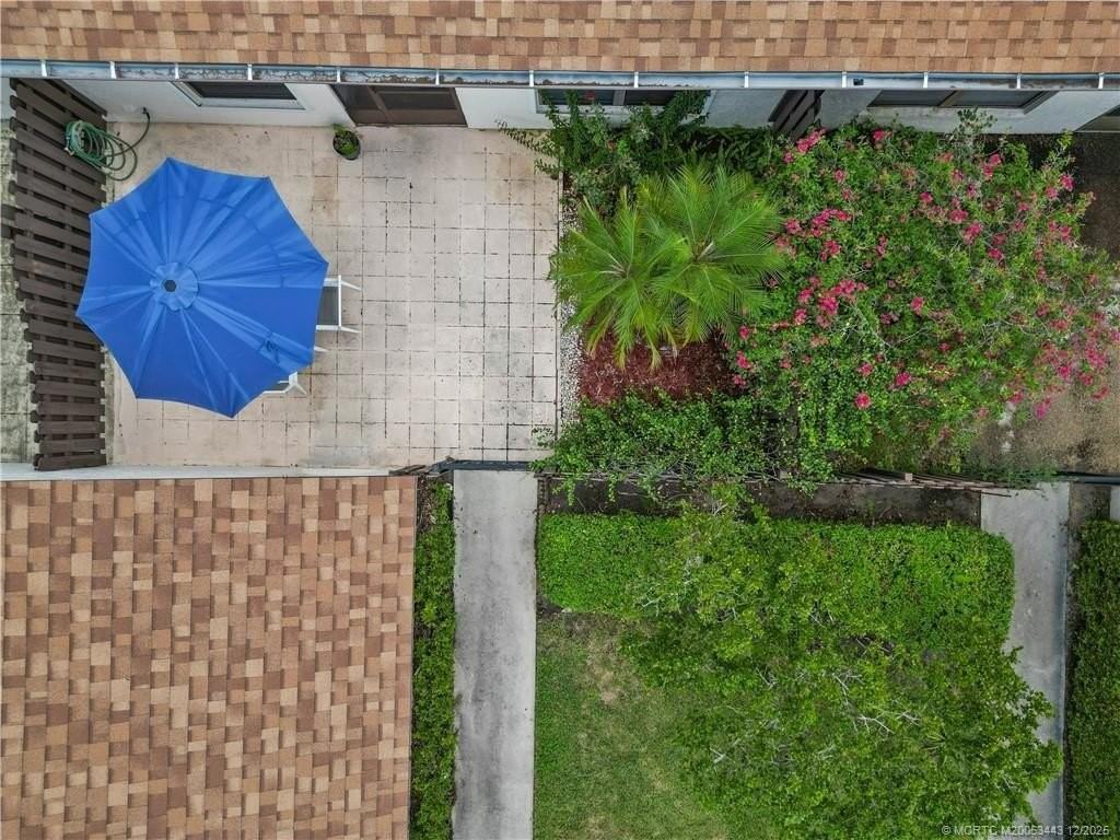 1544 Southwest Silver Pine Way #104F - Photo 3 of 49