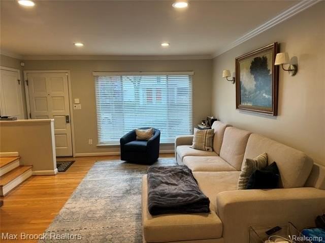 383 West Brown Street - Photo 2 of 15