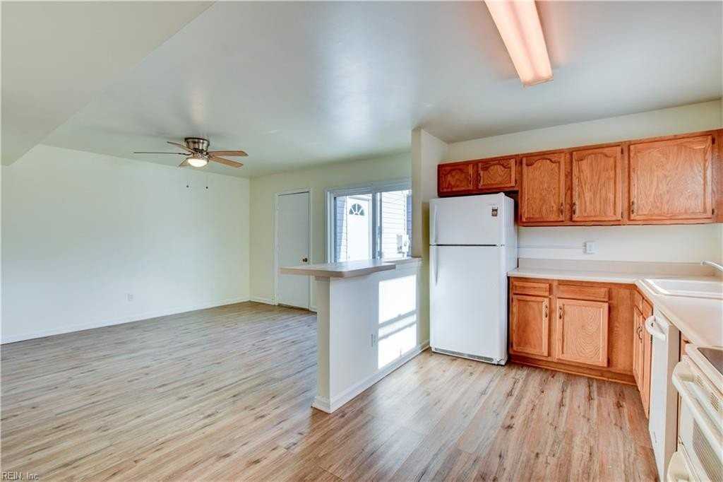 2259 Sedgewick Drive - Photo 5 of 21