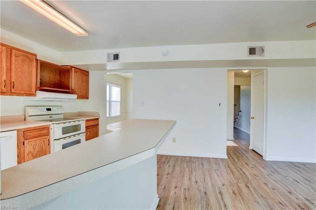 2259 Sedgewick Drive - Photo 7 of 21