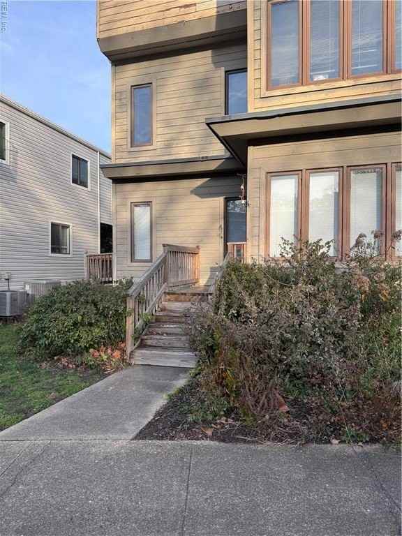 2734 Manoomin Pl - Photo 2 of 15