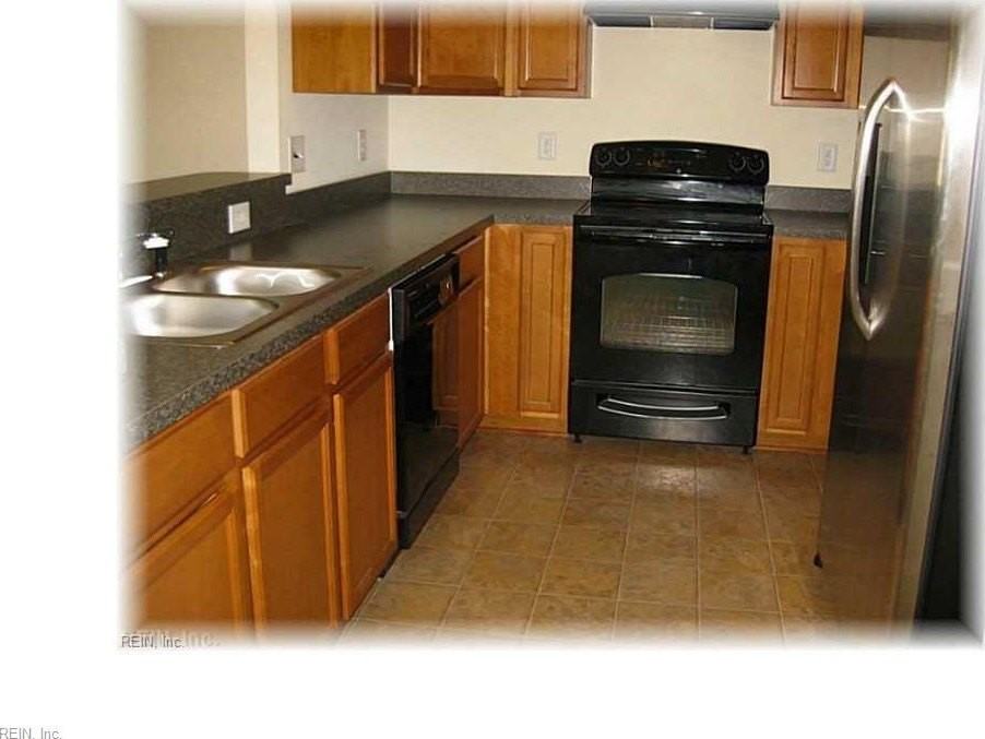 451 Revolution Lane - Photo 5 of 10