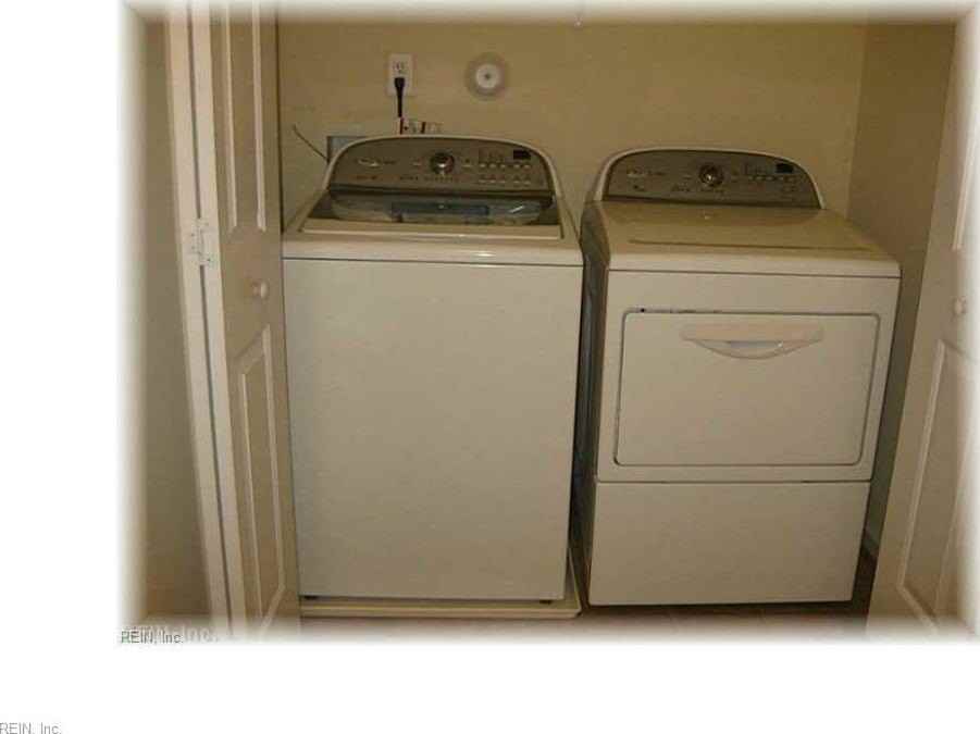 451 Revolution Lane - Photo 6 of 10