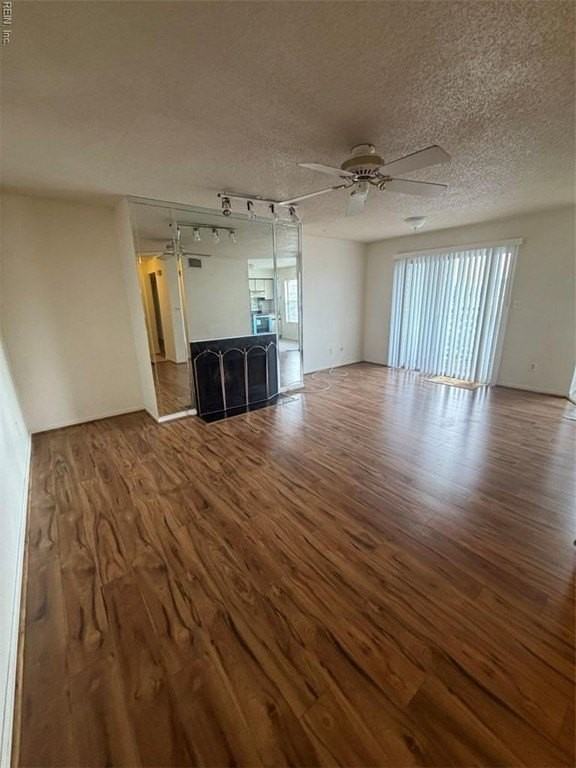 616 Shoreham Court - Photo 2 of 7