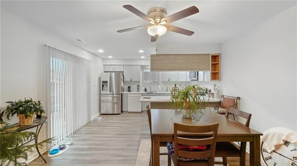 1600 Ocean Lakes Court - Photo 7 of 25