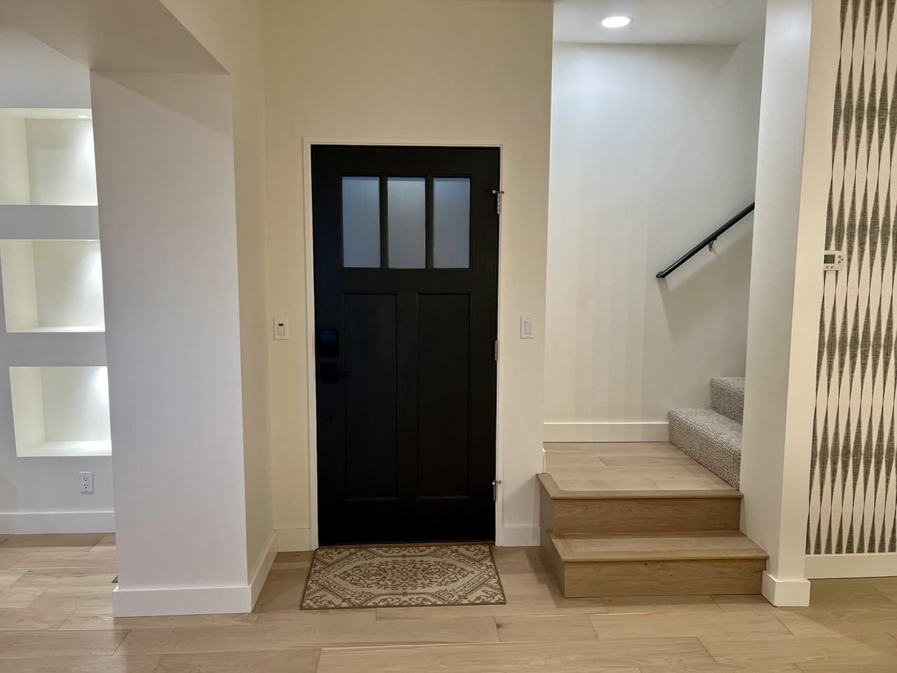 753 Oak St #TH - Photo 4 of 40